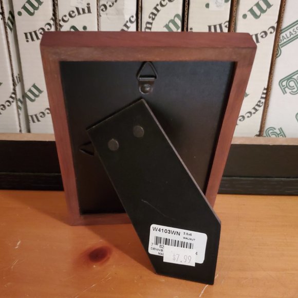 Dennis Daniels 3.5"x 5" Walnut (Brown) W41 Classic Wood Photo Frame #W4103WN New - Picture 3 of 3